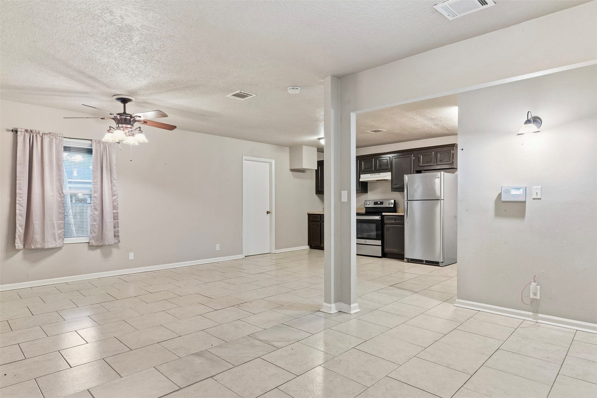 1715 Brazos Street, Rosenberg, TX 77471 1715 Brazos Street, Rosenberg, TX 77471