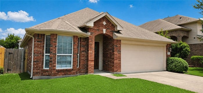 Property photo for 1415 Hardy Stone Drive, Houston, TX
