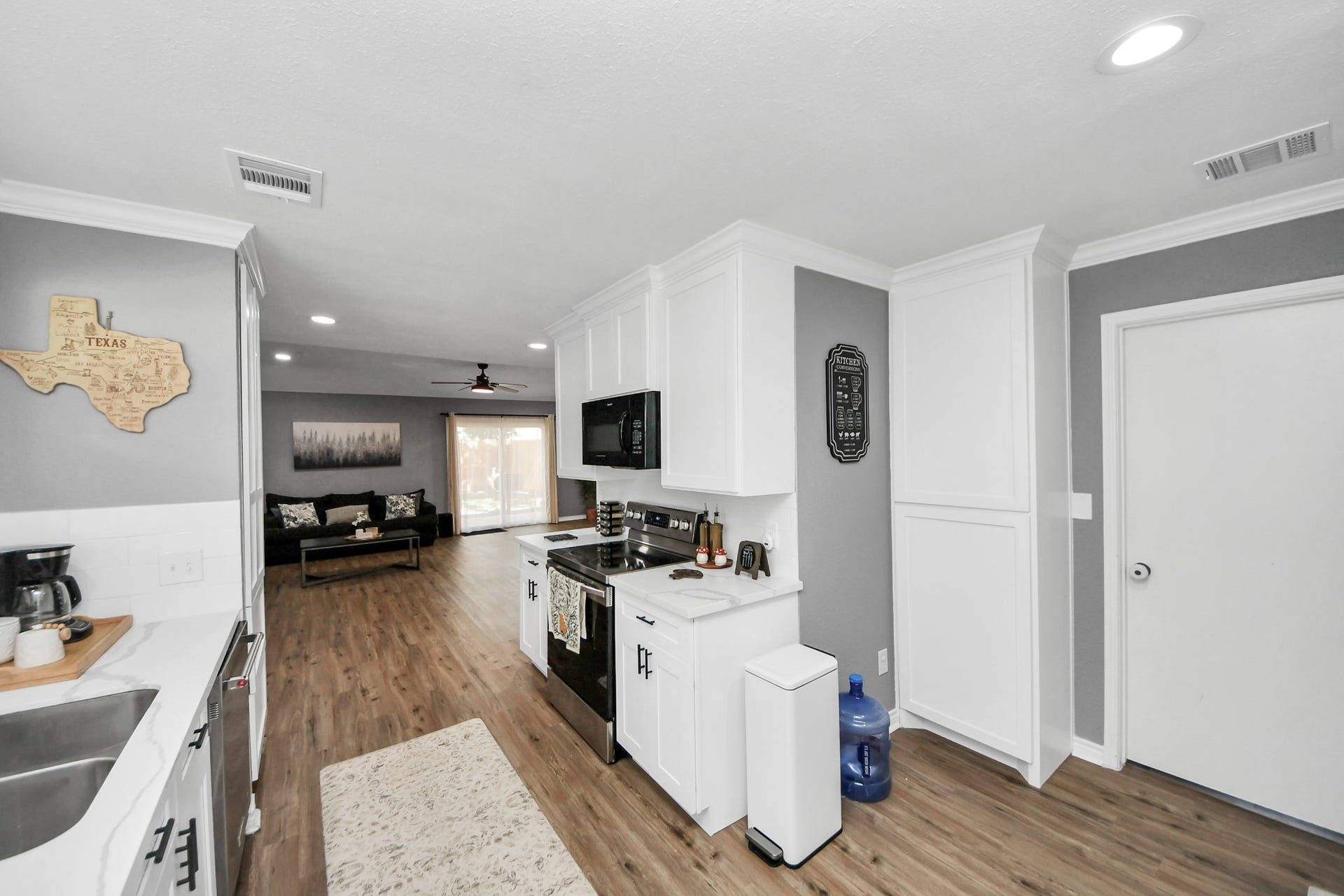 3714 Quail Meadow Drive, Missouri City, TX 77459 3714 Quail Meadow Drive, Missouri City, TX 77459