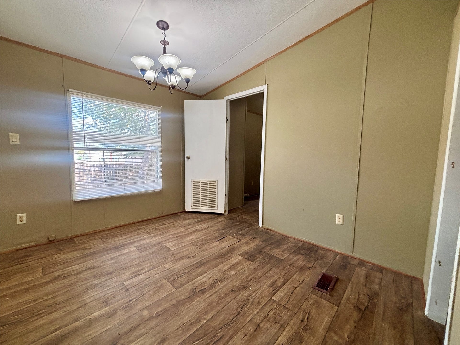 9634 Live Oak Trail, Willis, TX 77318 9634 Live Oak Trail, Willis, TX 77318