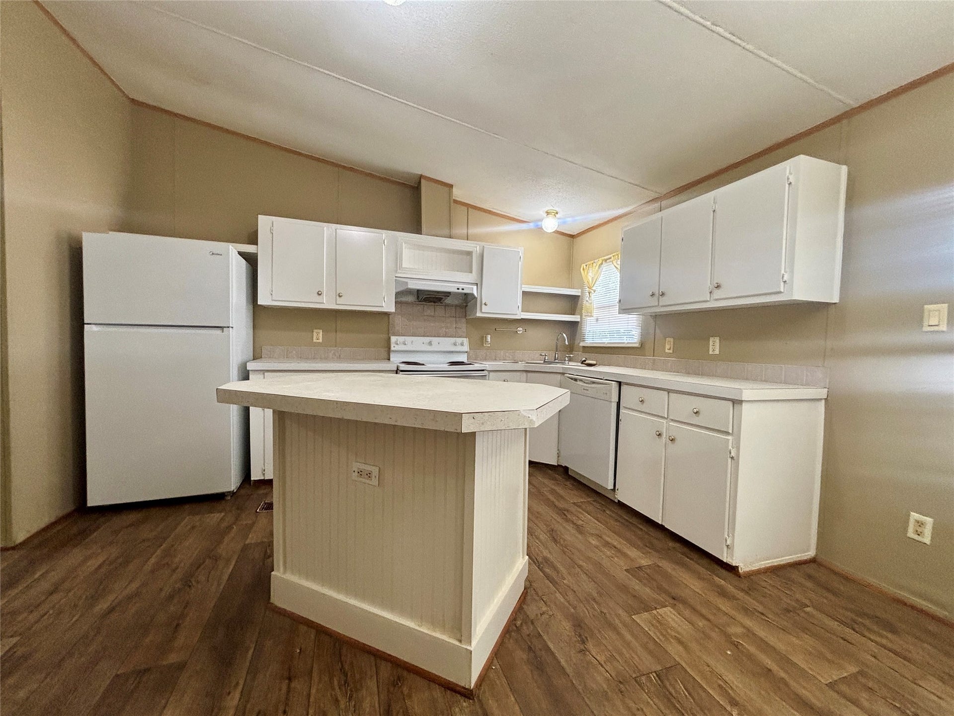 9634 Live Oak Trail, Willis, TX 77318 9634 Live Oak Trail, Willis, TX 77318