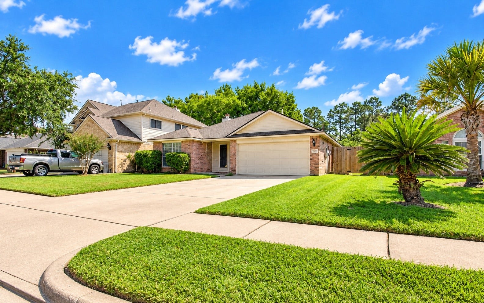 5226 Chasewood Drive, Bacliff, TX 77518 5226 Chasewood Drive, Bacliff, TX 77518