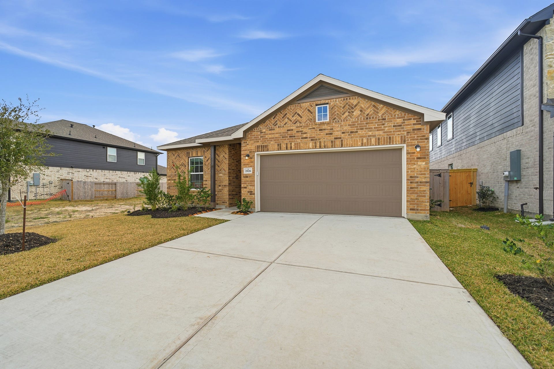 1926 Middle Pass Lane, Angleton, TX 77515 1926 Middle Pass Lane, Angleton, TX 77515