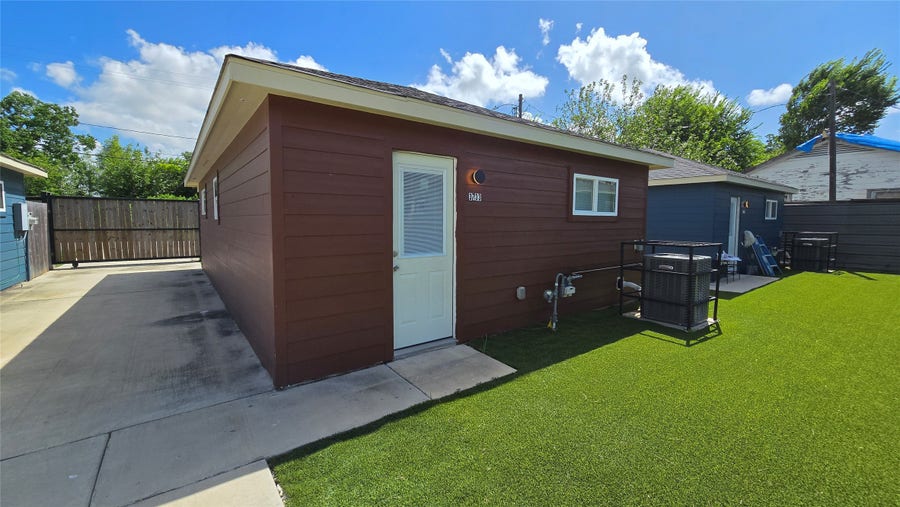 Property photo for 3733 Seabrook Street, Houston, TX