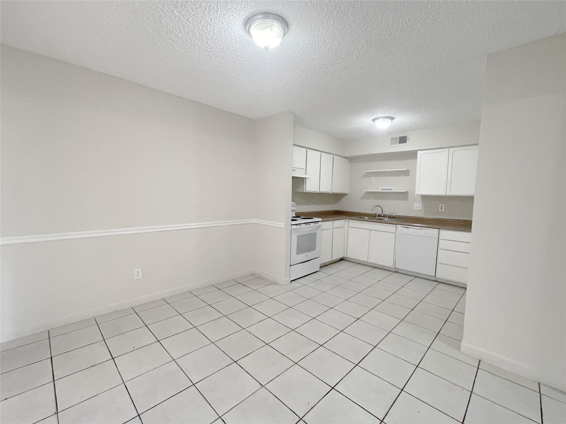 12023 Greenwood Forest Drive, #B, Houston, TX 77066 12023 Greenwood Forest Drive, #B, Houston, TX 77066