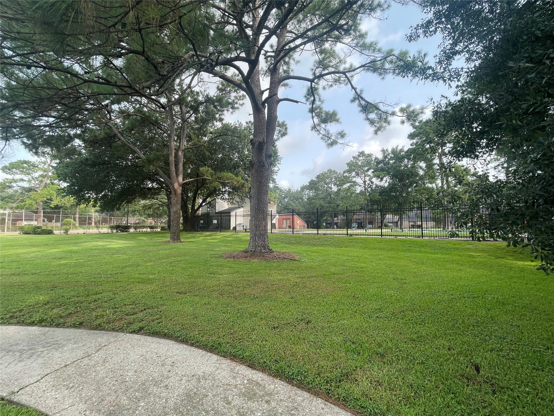 12023 Greenwood Forest Drive, #B, Houston, TX 77066 12023 Greenwood Forest Drive, #B, Houston, TX 77066