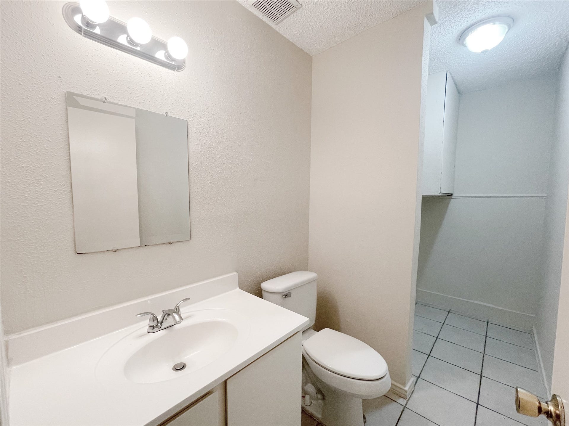12023 Greenwood Forest Drive, #B, Houston, TX 77066 12023 Greenwood Forest Drive, #B, Houston, TX 77066
