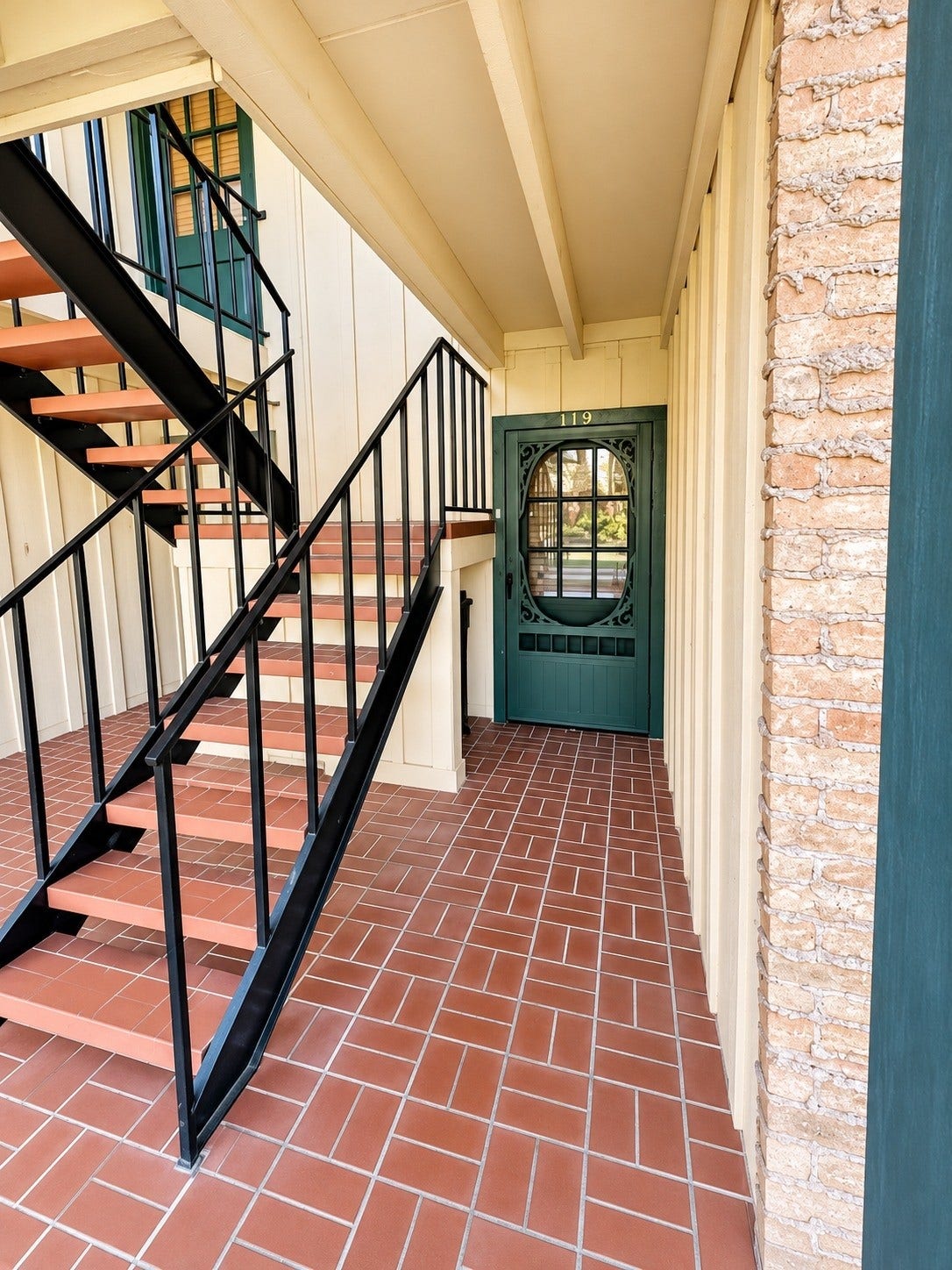 8225 Kingsbrook Road, #119, Houston, TX 77024 8225 Kingsbrook Road, #119, Houston, TX 77024