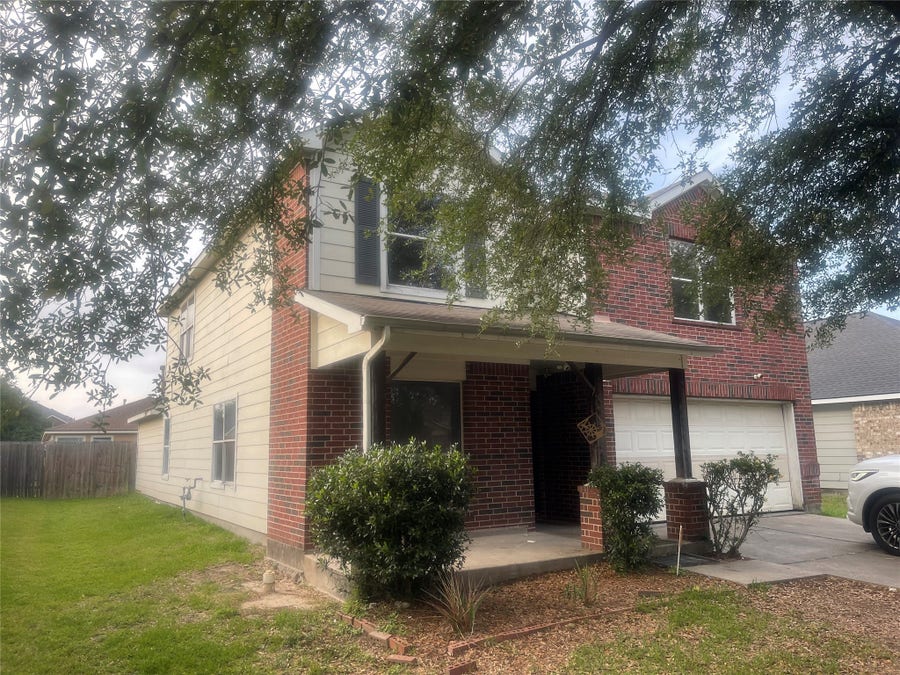 Property photo for 627 Sweet Flower Drive, Houston, TX
