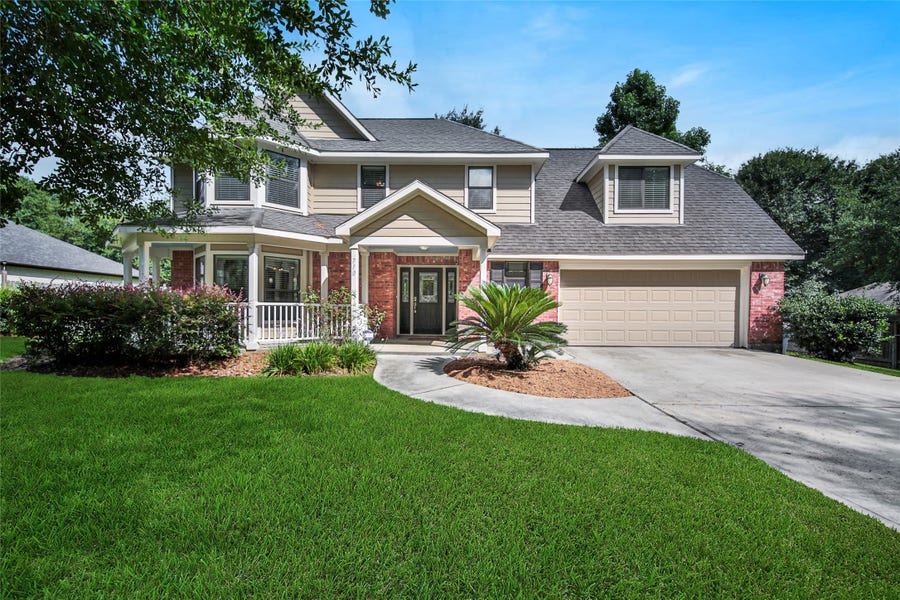 Property photo for 710 W Rollingwood, Pinehurst, TX