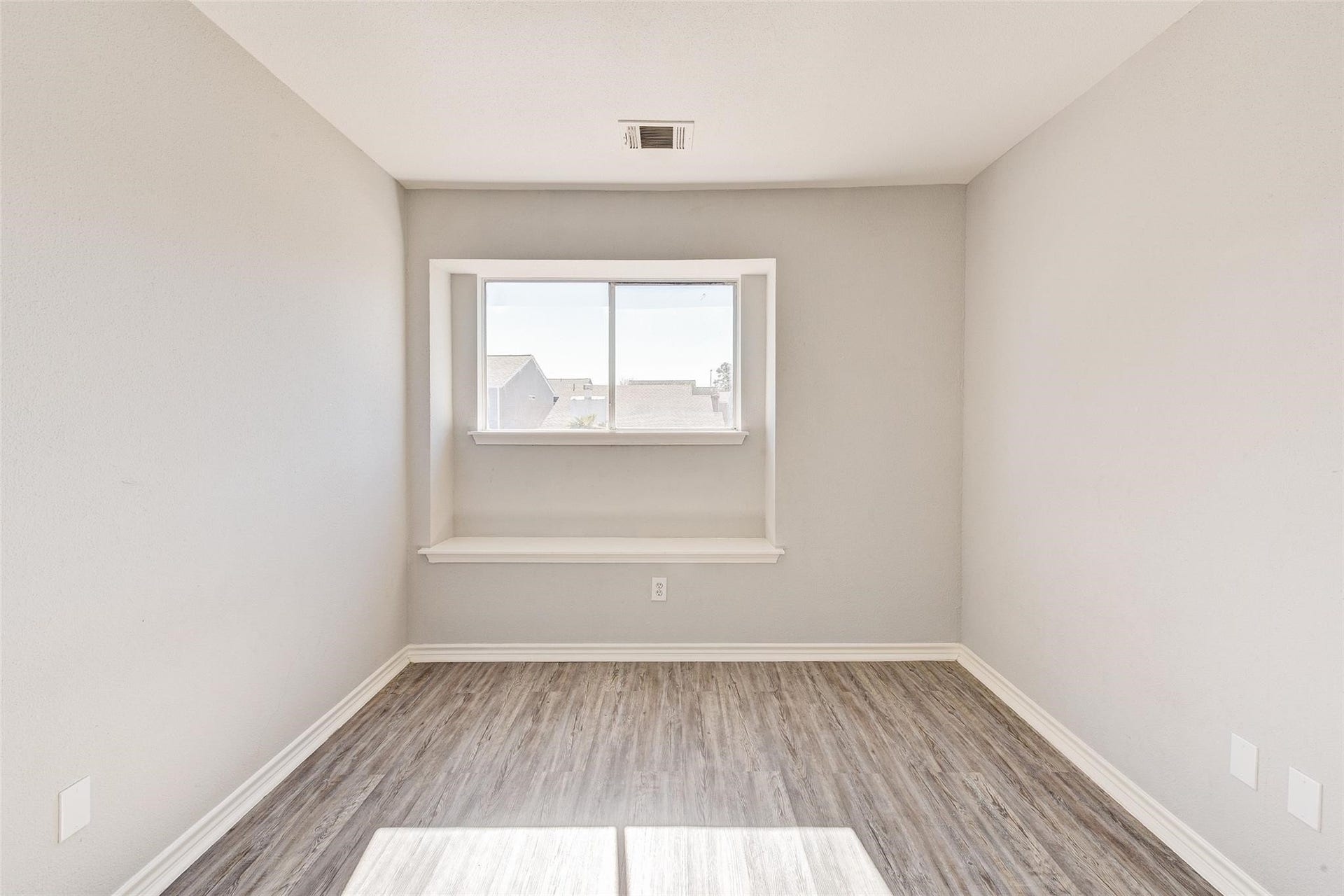 10318 Sommerville Avenue, Houston, TX 77041 10318 Sommerville Avenue, Houston, TX 77041