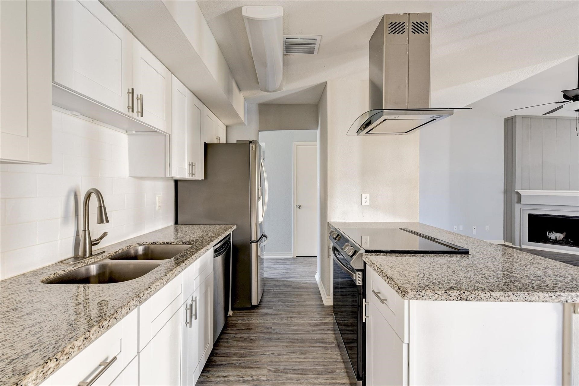 10318 Sommerville Avenue, Houston, TX 77041 10318 Sommerville Avenue, Houston, TX 77041
