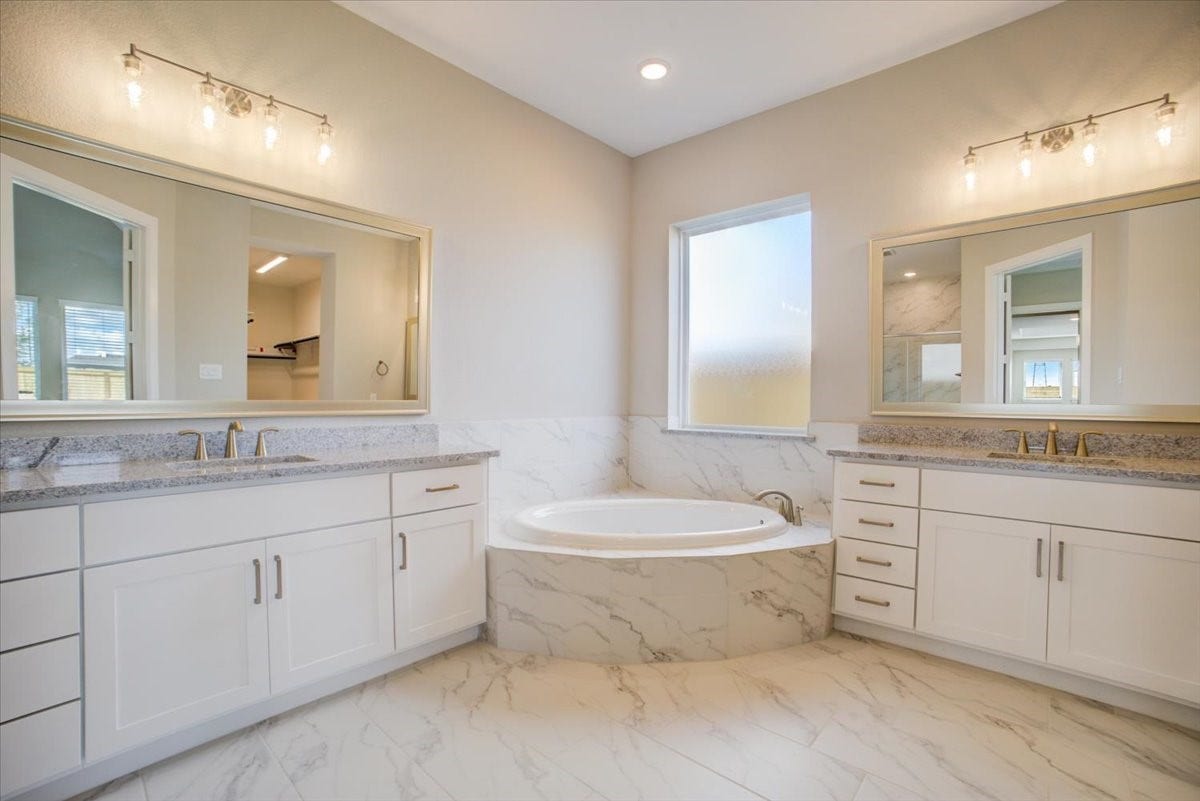 2106 Shadow Falls Drive, Missouri City, TX 77459 Photo does not represent actual home options and selection. Ask Sales consultant for specific selections.