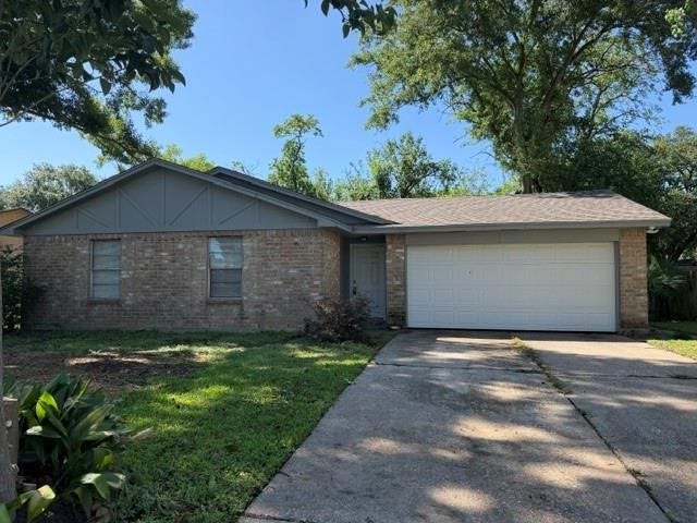 Property photo for 1923 Delphi Lane, Houston, TX