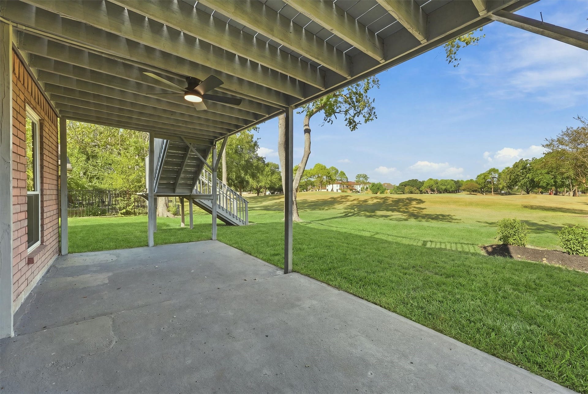 4756 Oakmont Court, League City, TX 77573 4756 Oakmont Court, League City, TX 77573
