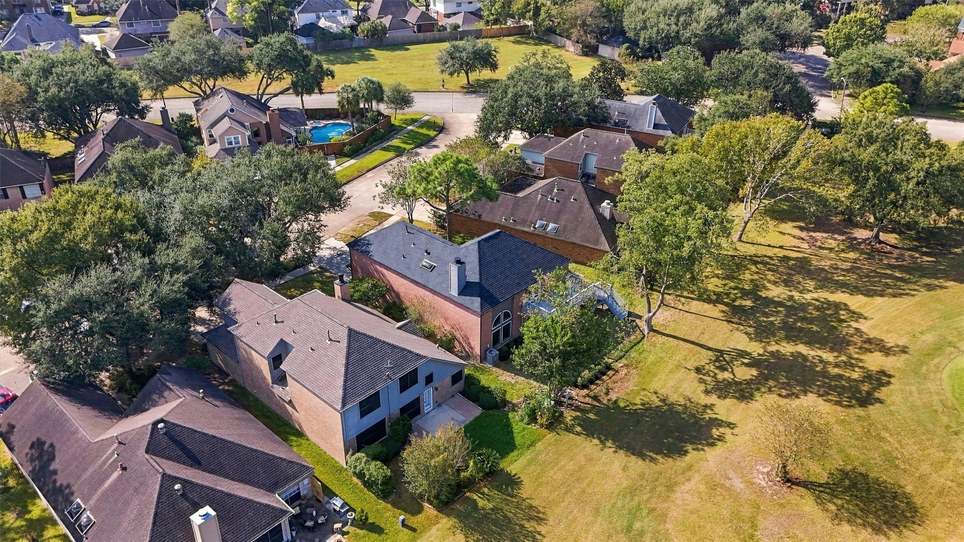 4756 Oakmont Court, League City, TX 77573 4756 Oakmont Court, League City, TX 77573