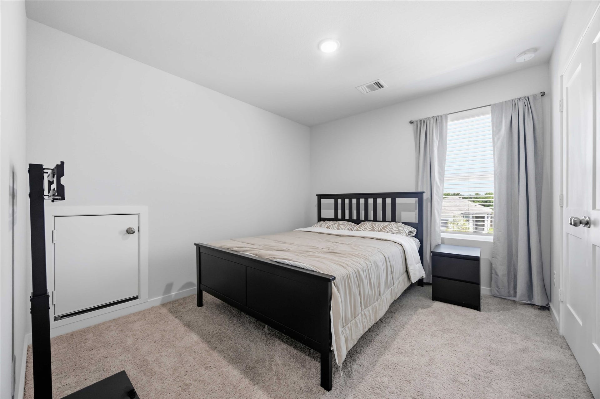 2nd Secondary Room