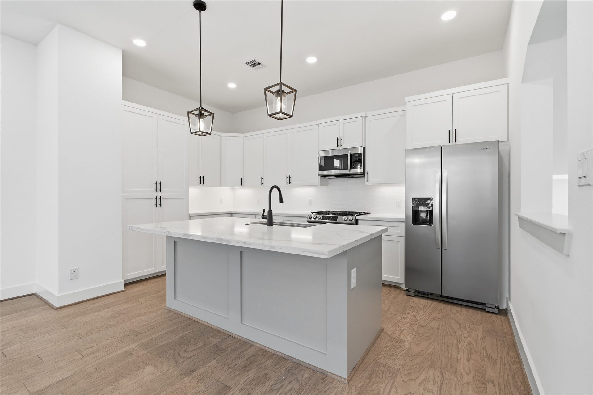 712 W Donovan Street, #C, Houston, TX 77091