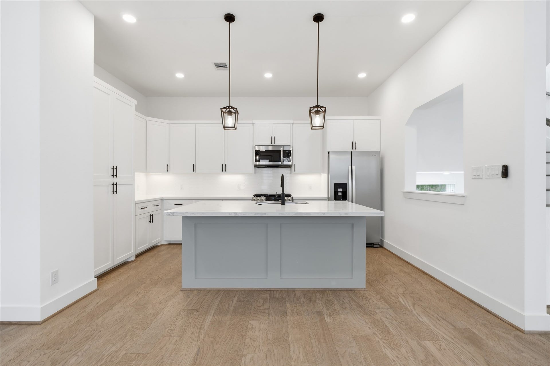 712 W Donovan Street, #C, Houston, TX 77091