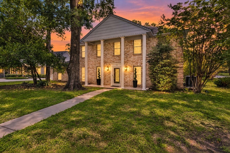 Property photo for 520 Beauregard Drive, Conroe, TX