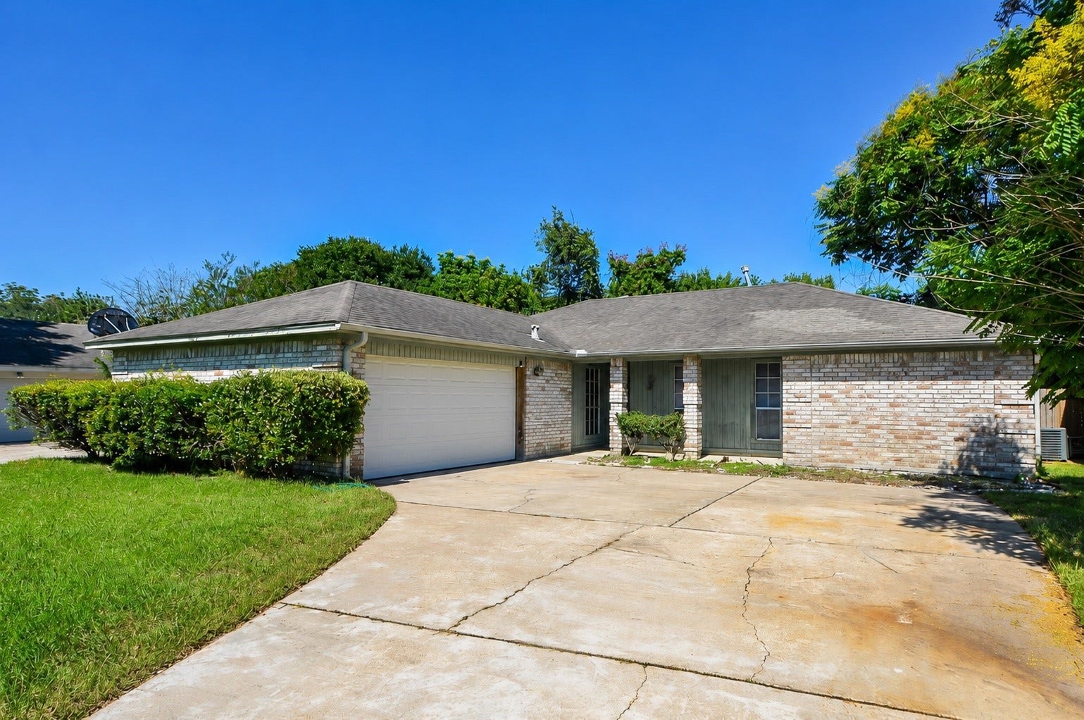 13326 Pantano Drive, Houston, TX 77065 13326 Pantano Drive, Houston, TX 77065
