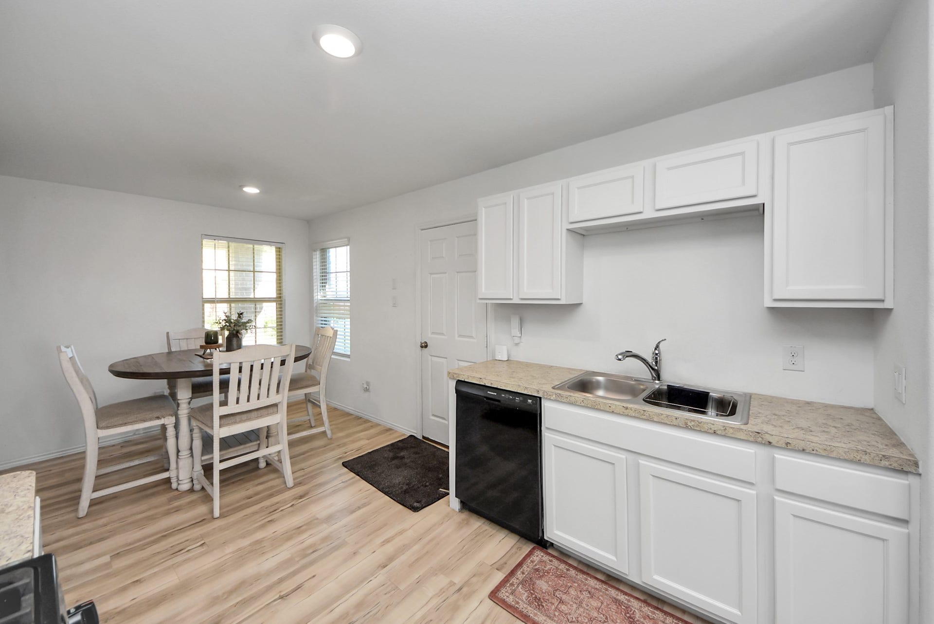 8611 River Crest Drive, Baytown, TX 77521 8611 River Crest Drive, Baytown, TX 77521