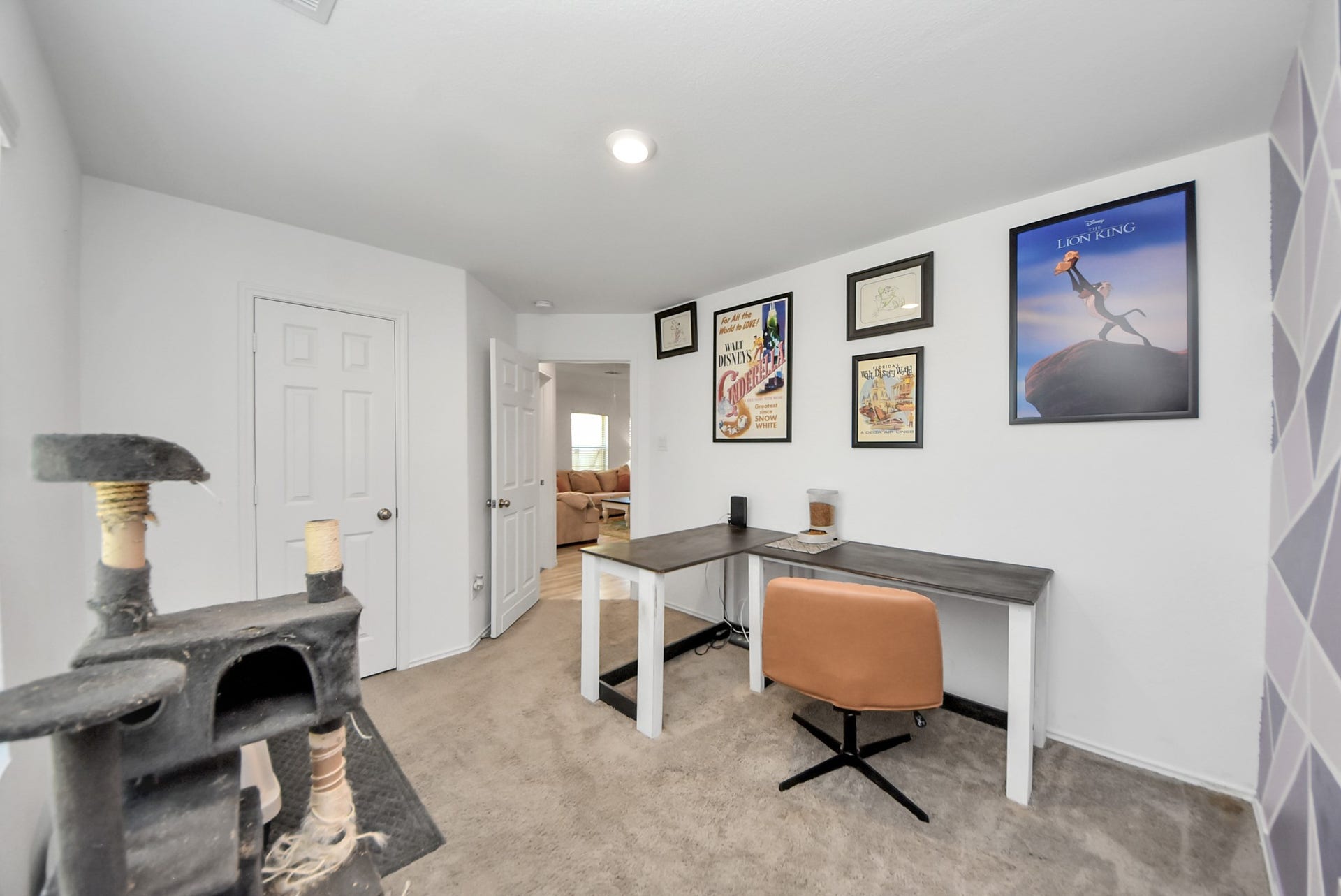 8611 River Crest Drive, Baytown, TX 77521 8611 River Crest Drive, Baytown, TX 77521