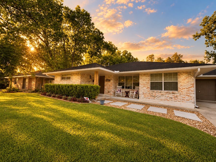 Property photo for 5007 Willowbend Boulevard, Houston, TX