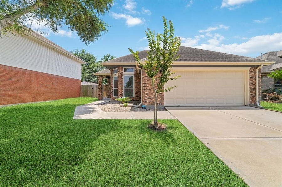Property photo for 13123 Careywood Drive, Sugar Land, TX