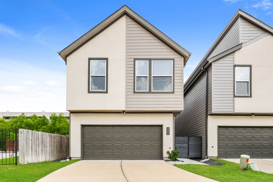 Property photo for 305 N Centro Circle, Shenandoah, TX