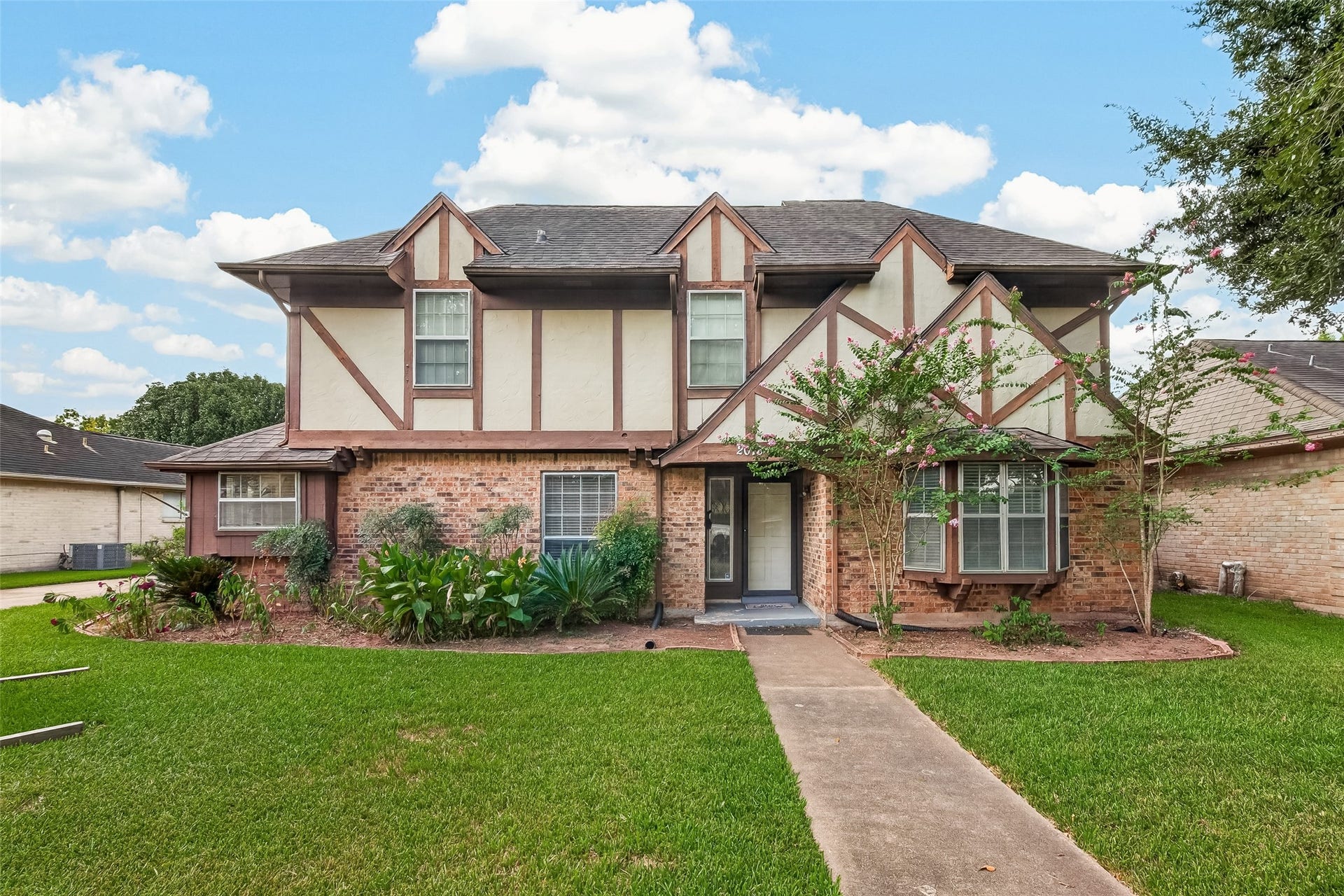 2016 Meadow Lane, Richmond, TX 77469 2016 Meadow Lane, Richmond, TX 77469