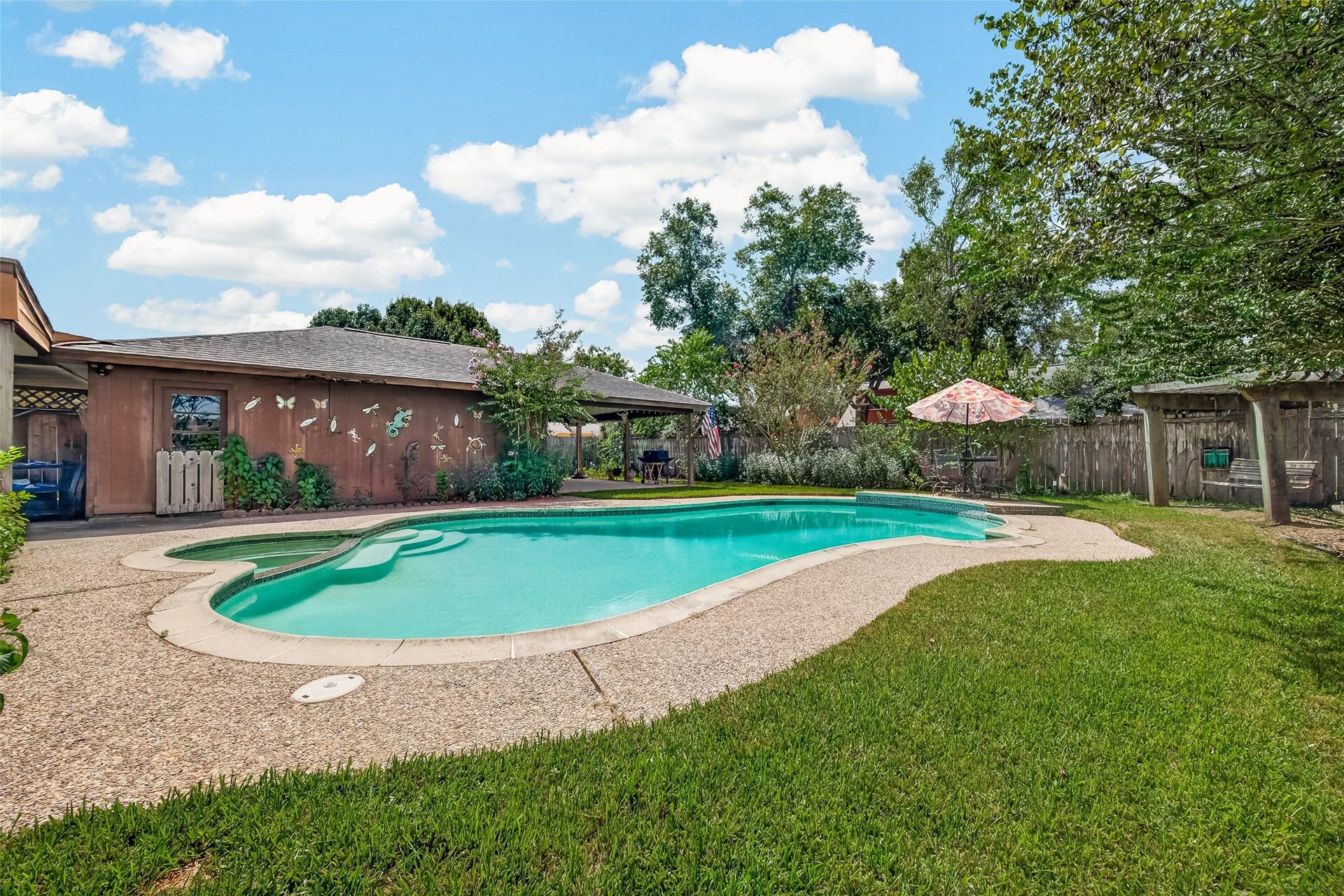 2016 Meadow Lane, Richmond, TX 77469 2016 Meadow Lane, Richmond, TX 77469