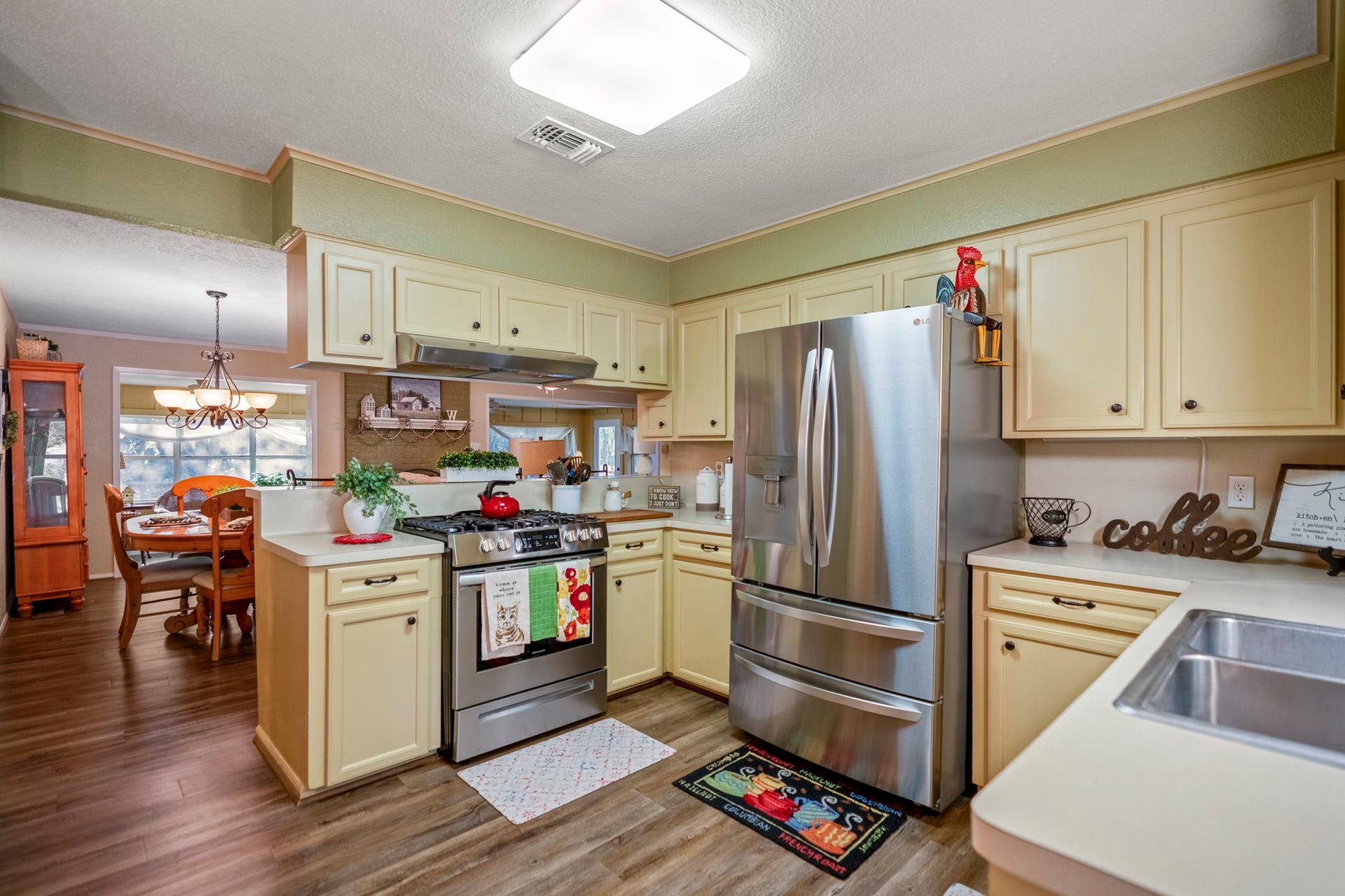 2001 Northshore Drive, Conroe, TX 77304