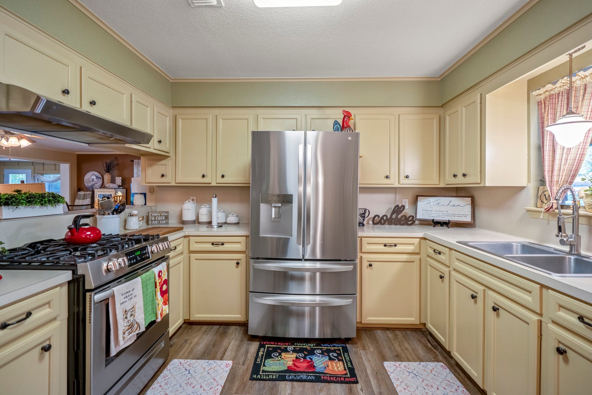 2001 Northshore Drive, Conroe, TX 77304