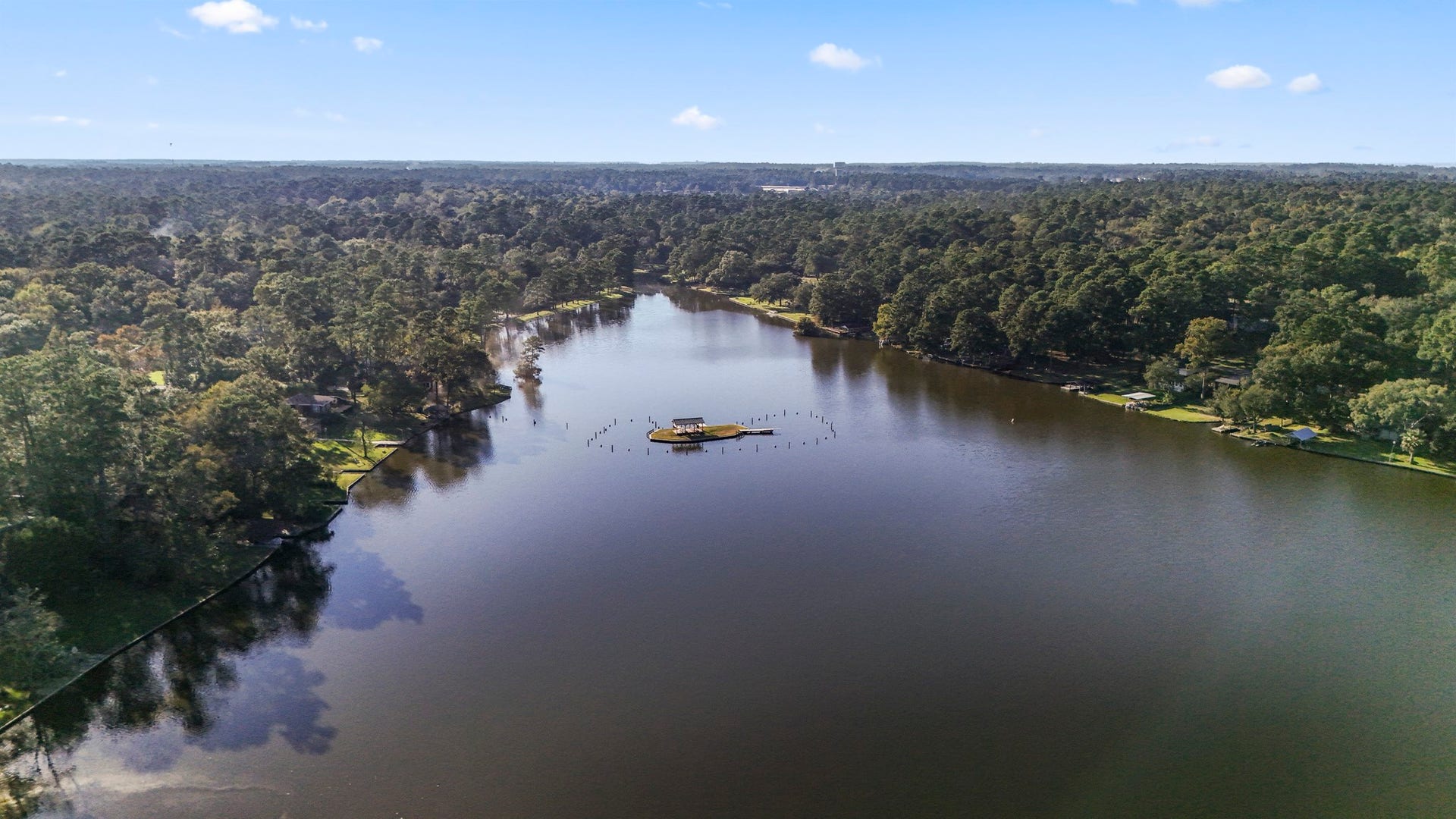 2001 Northshore Drive, Conroe, TX 77304