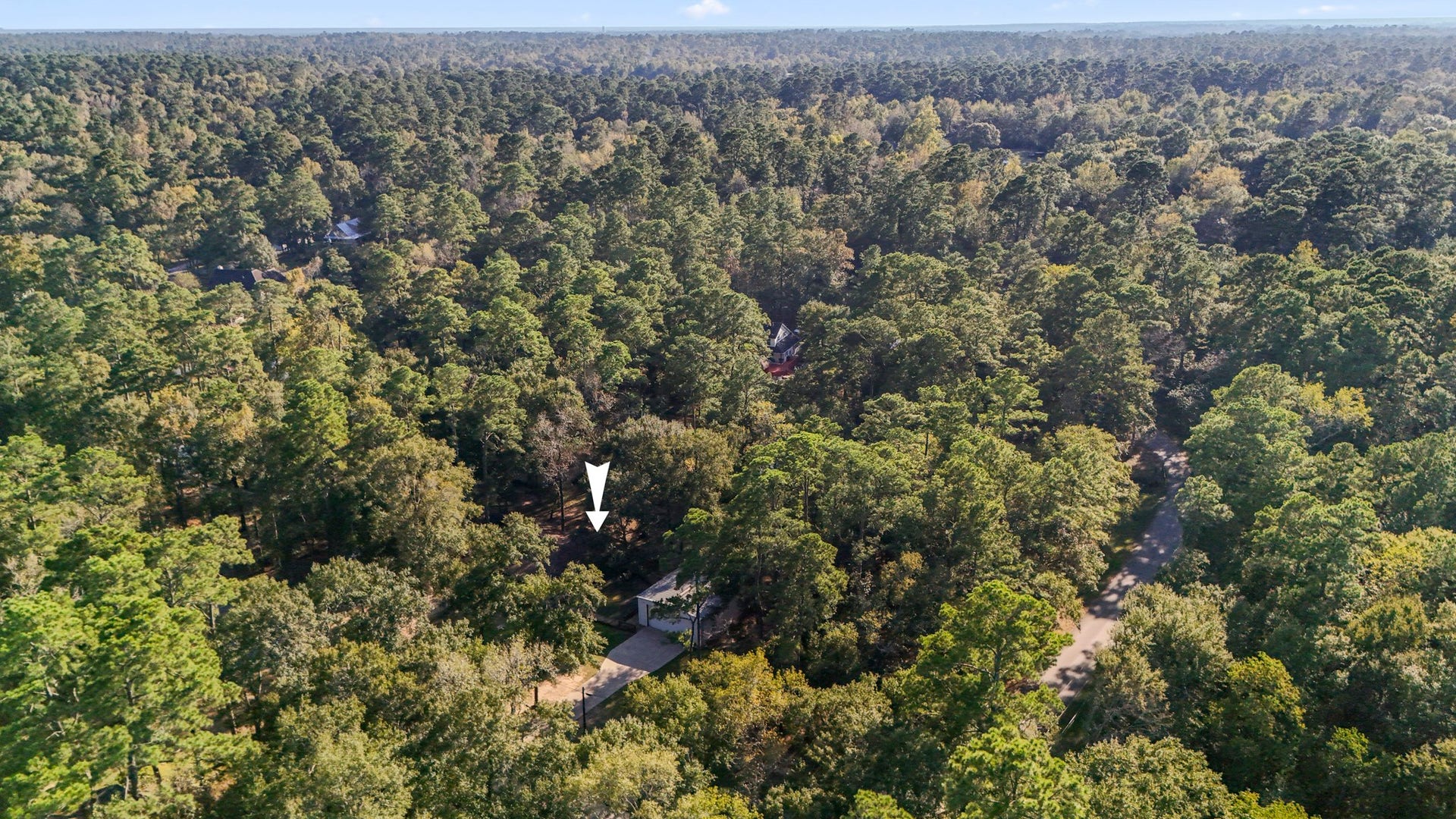 2001 Northshore Drive, Conroe, TX 77304