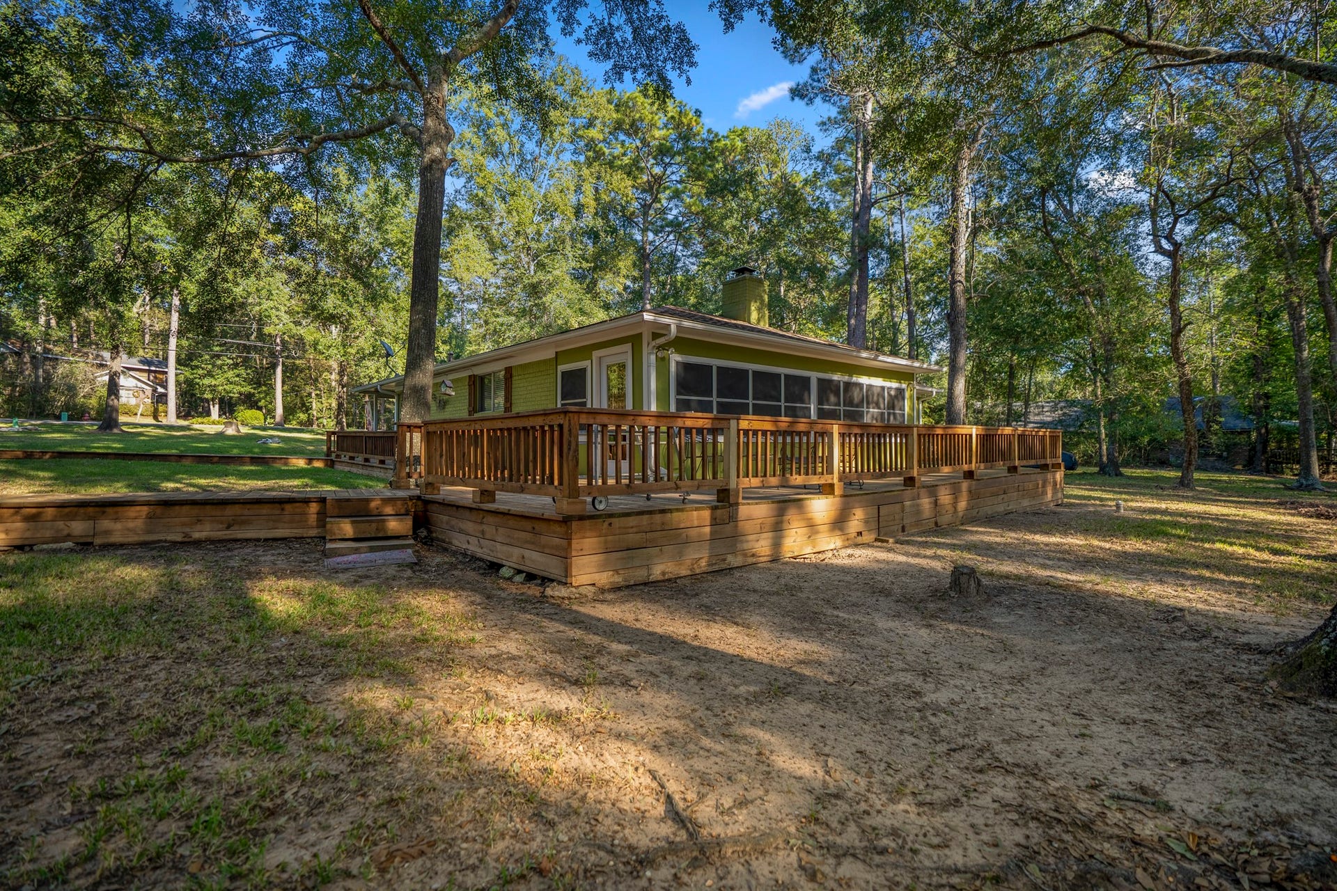 2001 Northshore Drive, Conroe, TX 77304
