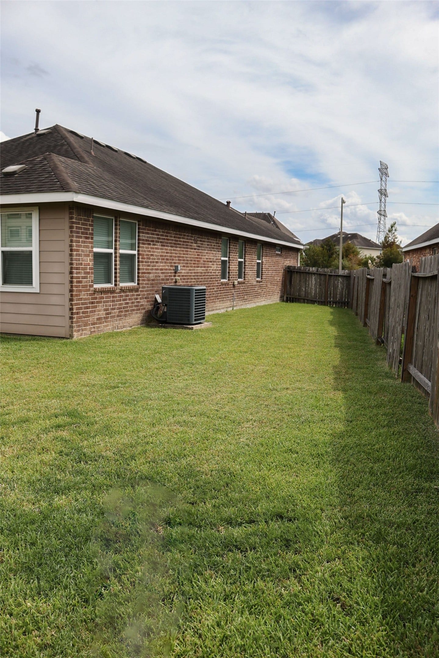 4703 N Bella Court, Alvin, TX 77511 4703 N Bella Court, Alvin, TX 77511