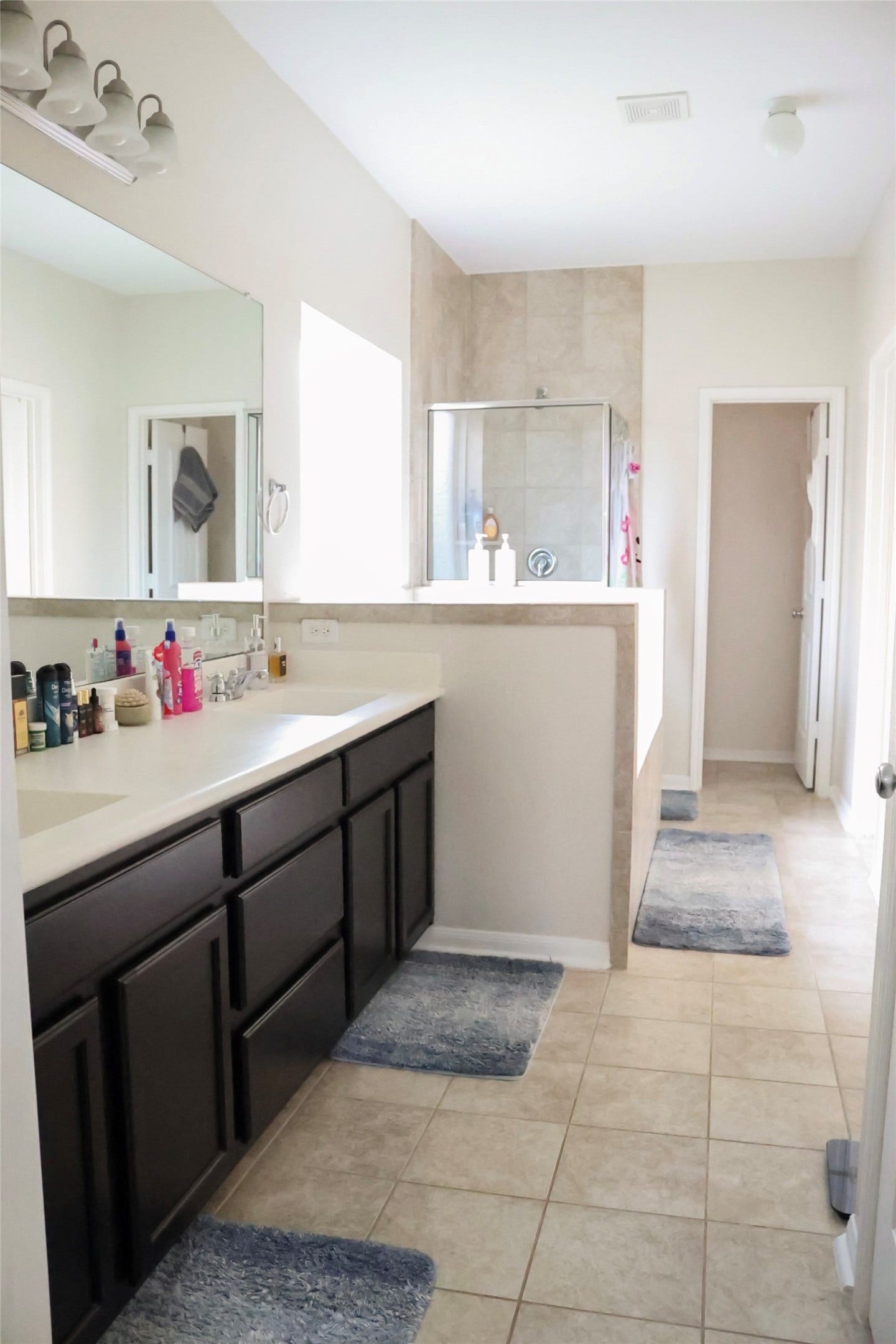 4703 N Bella Court, Alvin, TX 77511 4703 N Bella Court, Alvin, TX 77511