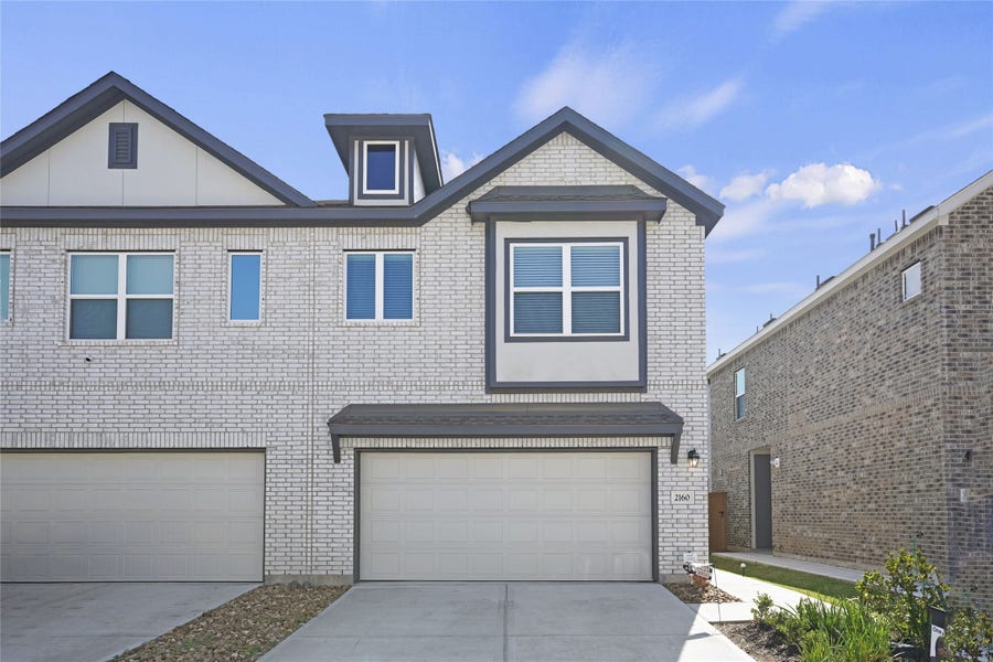 Property photo for 2160 Salinas Drive, Rosharon, TX