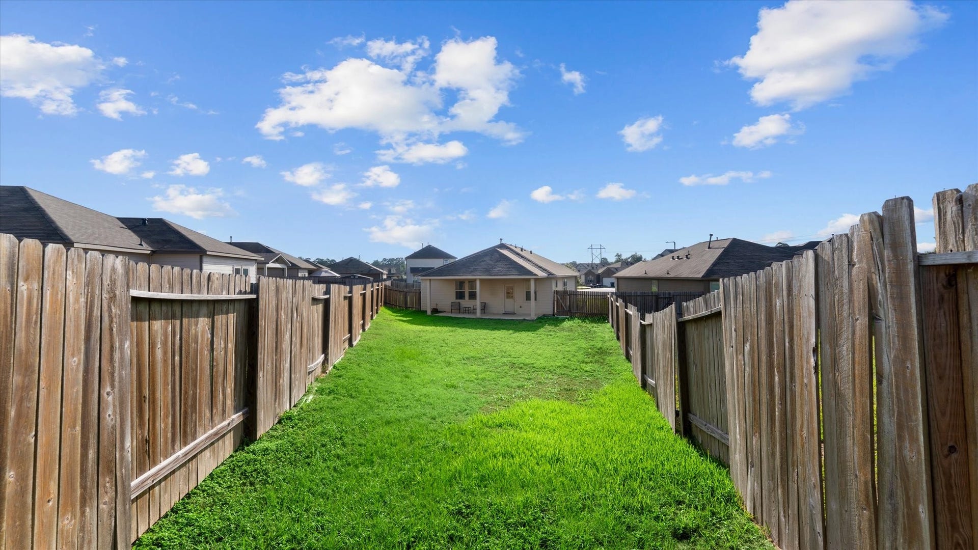 14105 Kamilia Road, Conroe, TX 77306 14105 Kamilia Road, Conroe, TX 77306