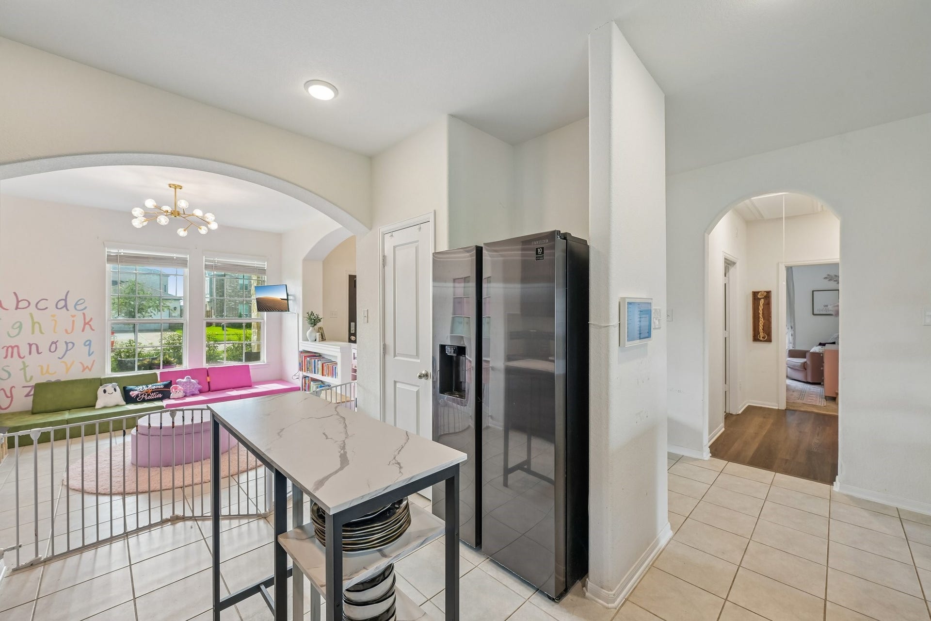 2513 Bayrose Drive, La Marque, TX 77568 Kitchen