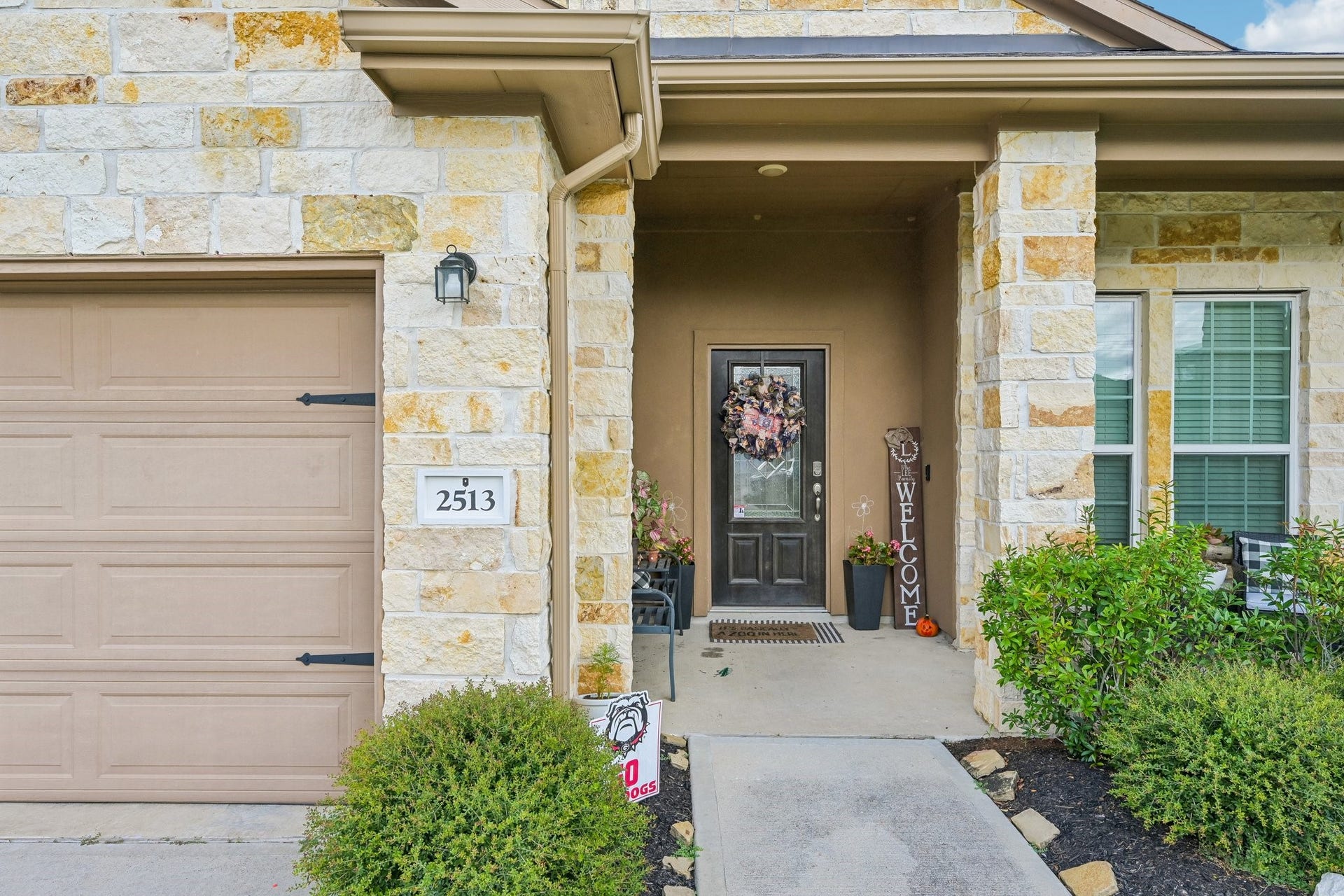 2513 Bayrose Drive, La Marque, TX 77568 Entry (Exterior)