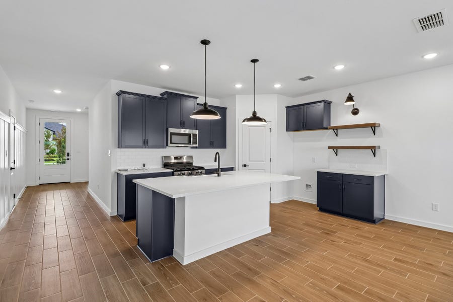 Property photo for 7930 Jade Crest Drive, Angleton, TX