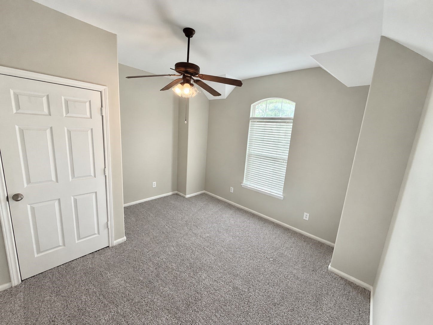 10510 Landsdowne Pointe Drive, Spring, TX 77379 Second Floor Bedroom 2