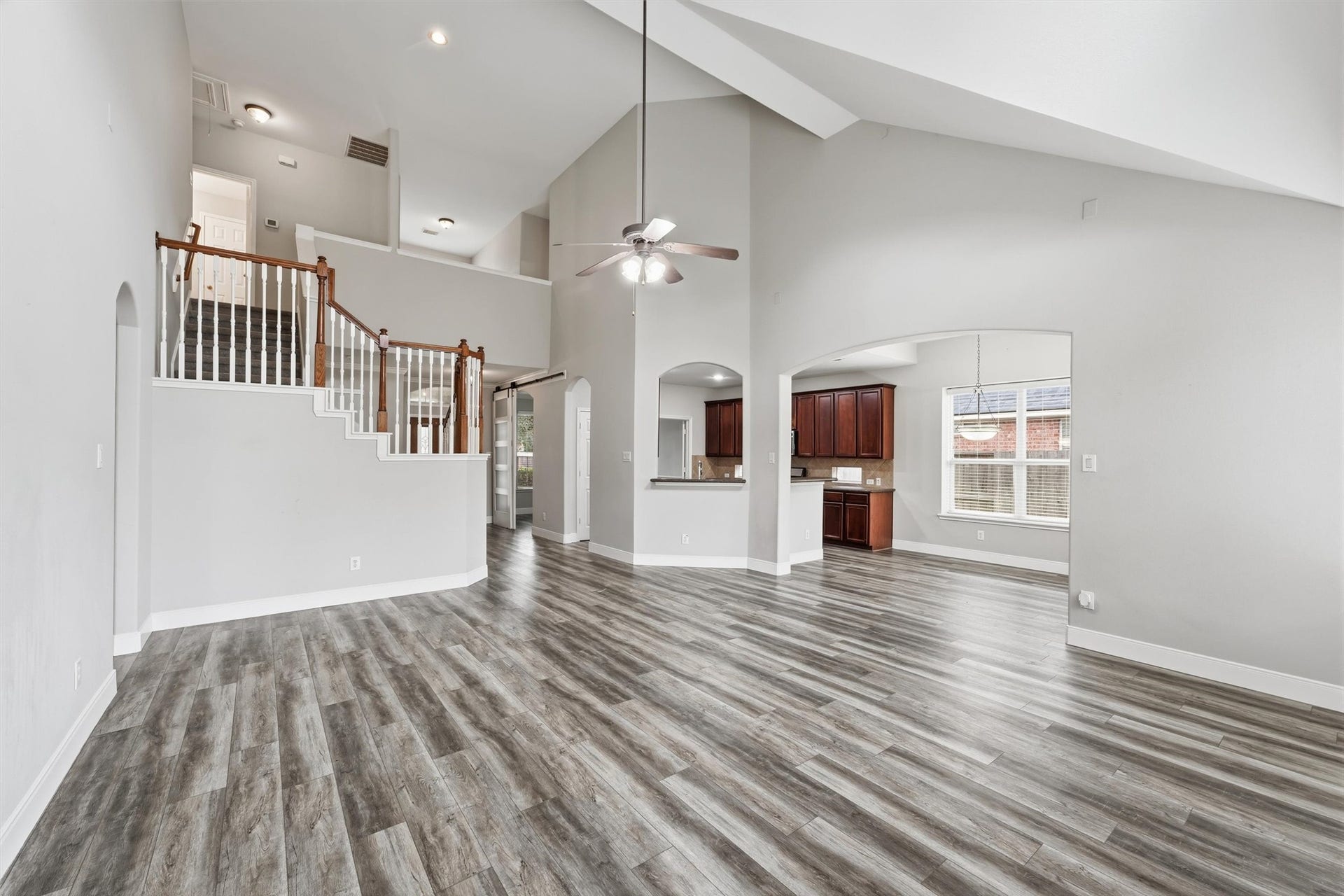 10510 Landsdowne Pointe Drive, Spring, TX 77379 10510 Landsdowne Pointe Drive, Spring, TX 77379