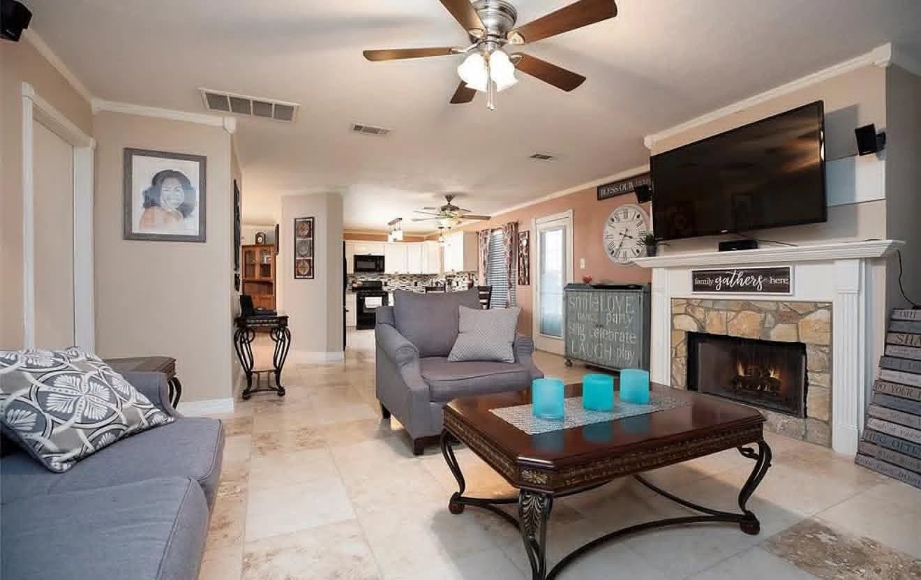 6618 Wide Creek Drive, Katy, TX 77449 6618 Wide Creek Drive, Katy, TX 77449