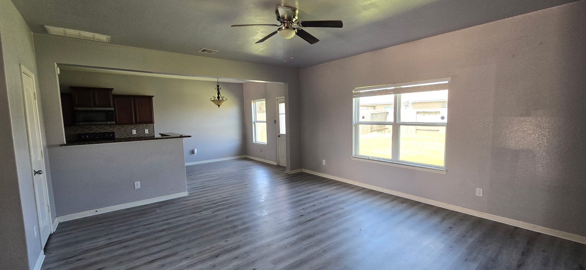 2318 Oyster Bay Avenue, La Marque, TX 77568 2318 Oyster Bay Avenue, La Marque, TX 77568