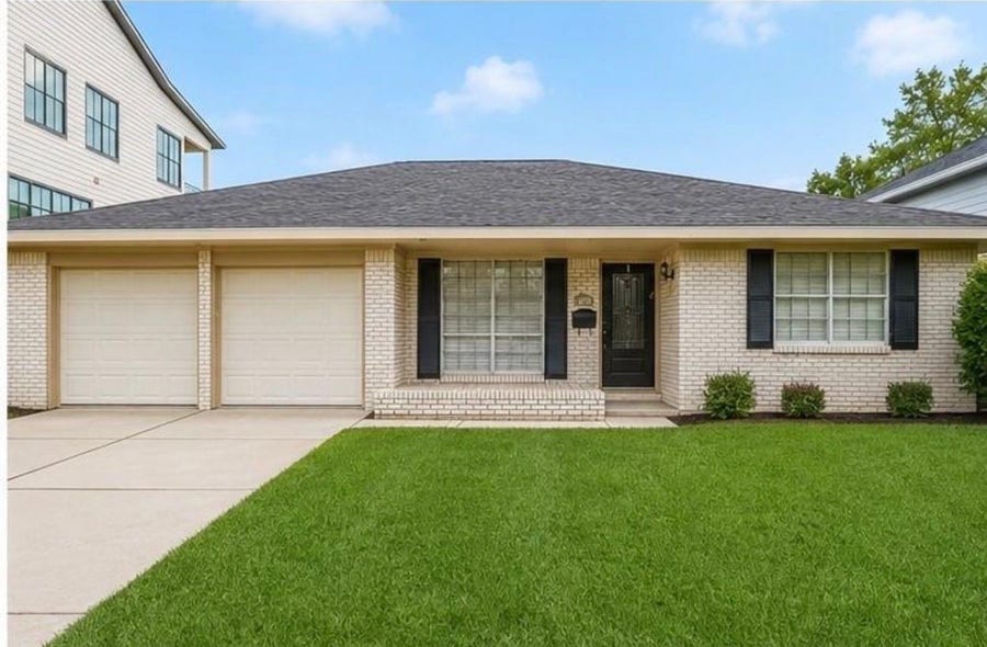Property photo for 4506 Mimosa Drive, Bellaire, TX