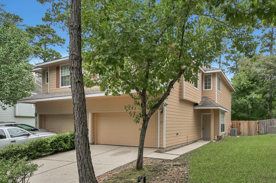 Property photo for 122 N N Camelia Grove Circle, The Woodlands, TX